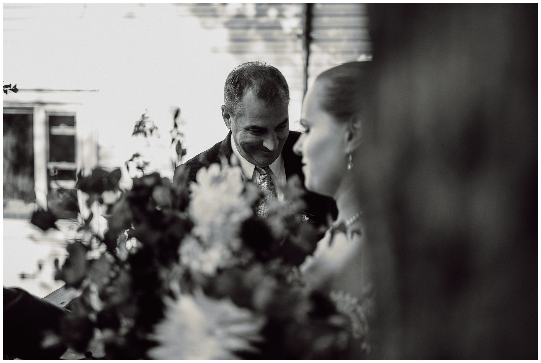 otty lake small cottage bbq wedding covid098.jpg