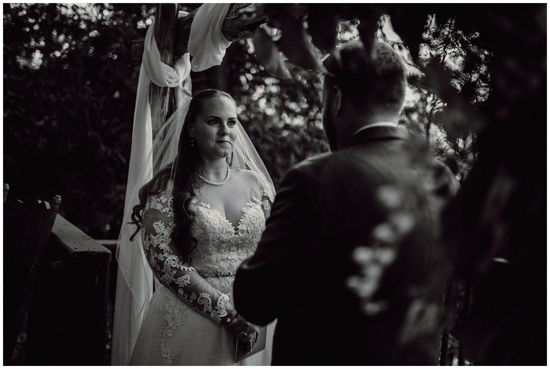 otty lake small cottage bbq wedding covid109.jpg