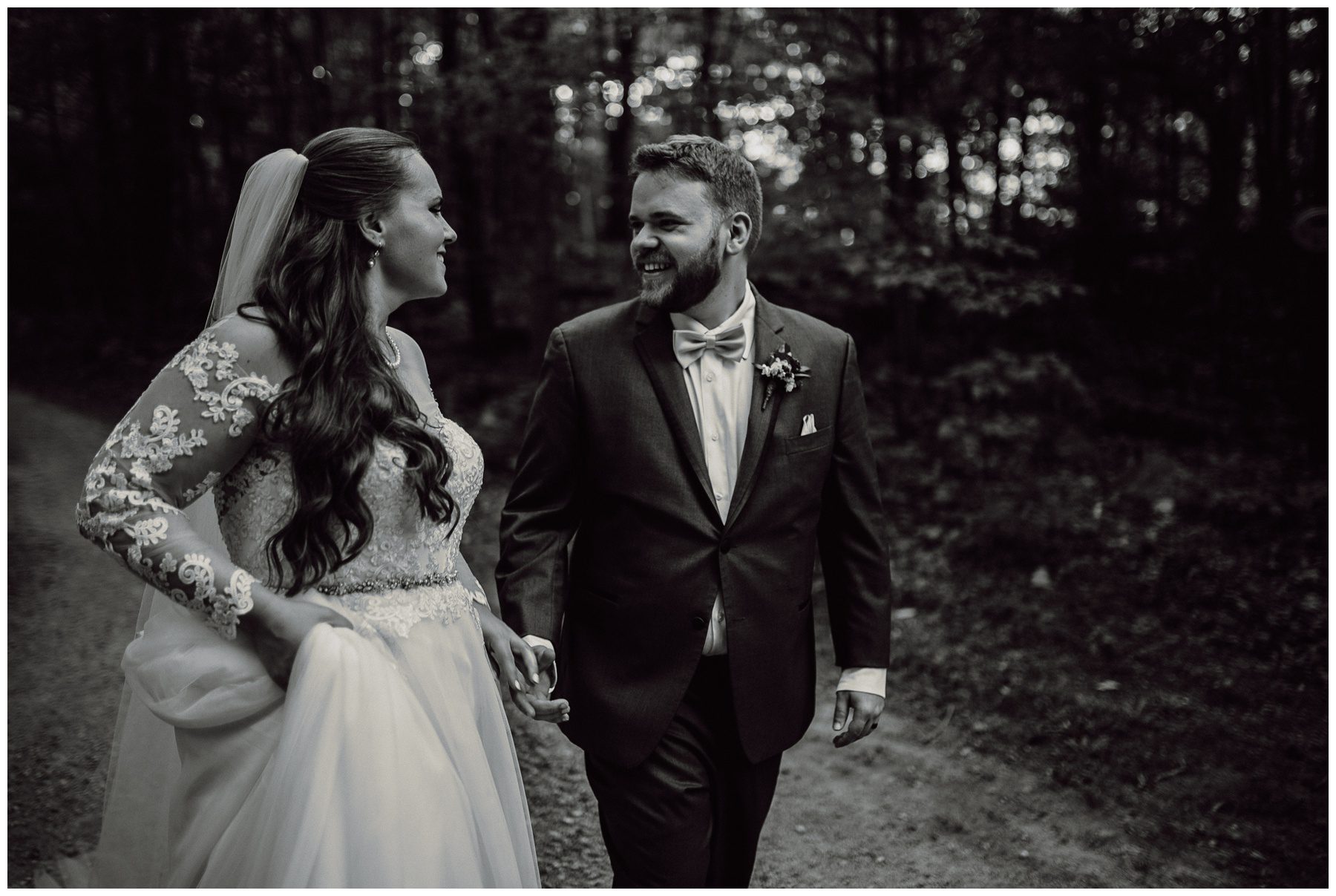 otty lake small cottage bbq wedding covid159.jpg
