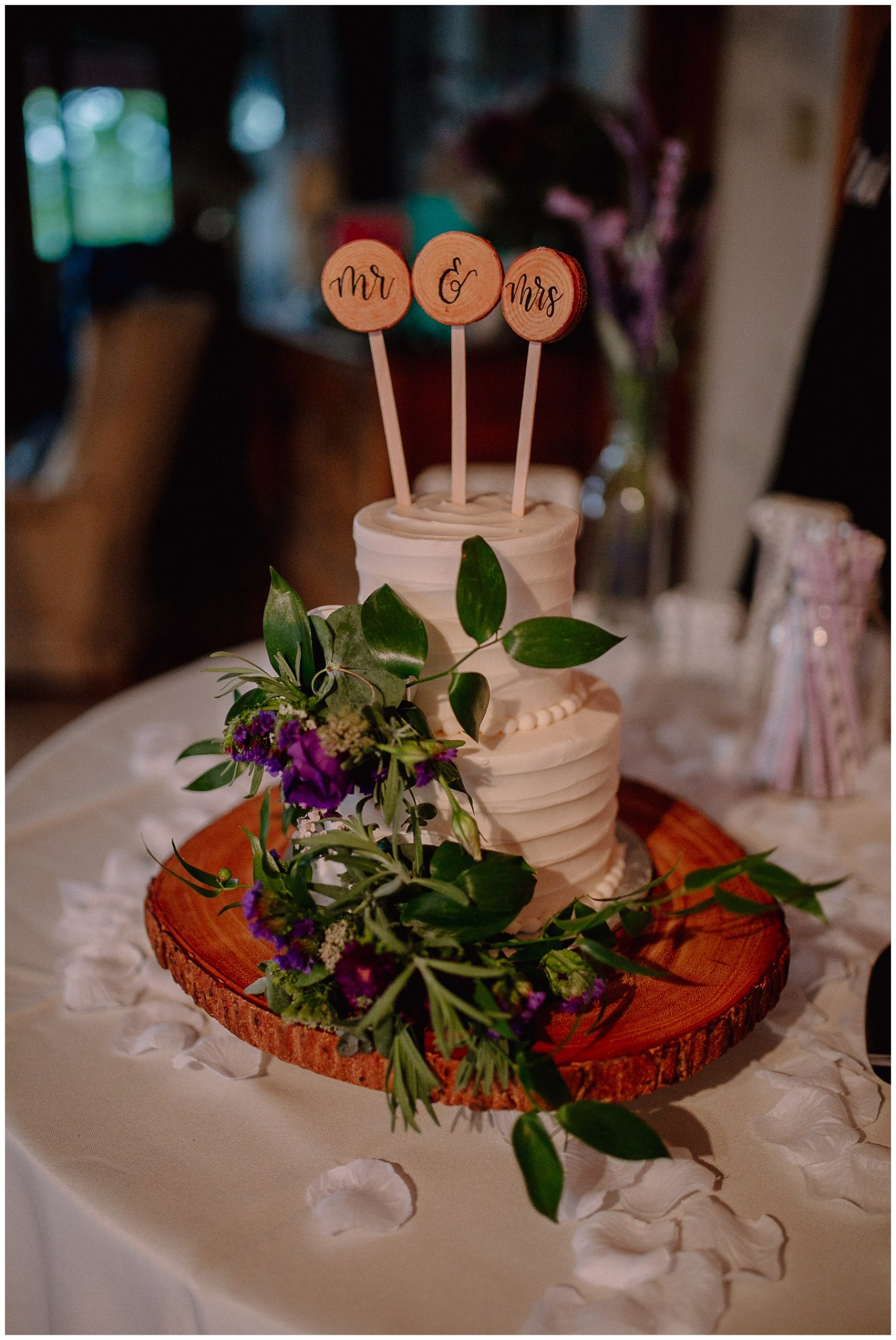 otty lake small cottage bbq wedding covid208.jpg
