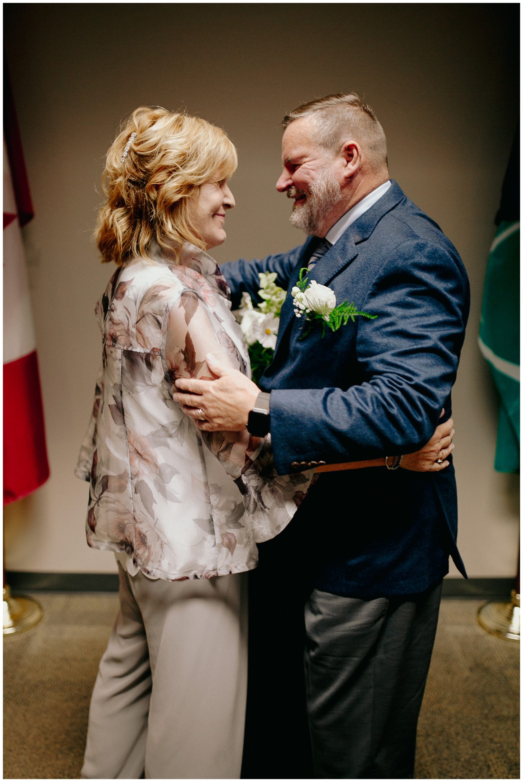 Kerry Ford Photography - ottawa city hall elopement wedding ceremony-14.jpg