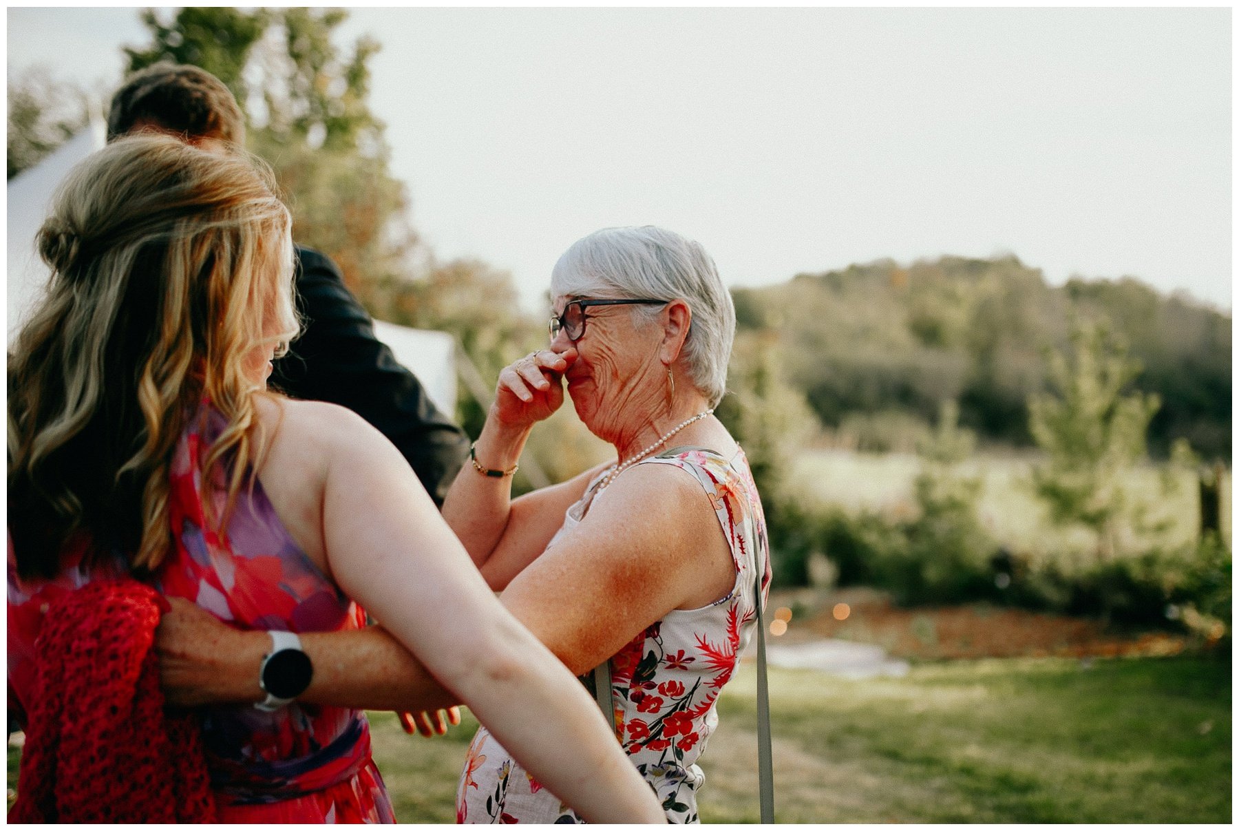 perthontariobackyardsummerwedding-kerryfordphotography-131.jpg perthontariobackyardsummerwedding-kerryfordphotography-131.jpg